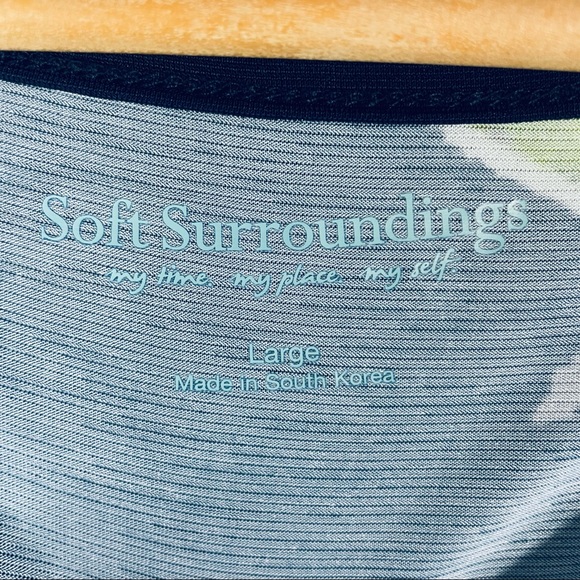 Soft Surroundings | Watercolor floral tunic - Picture 2 of 8